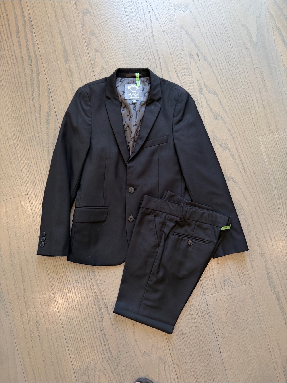 Appaman Boys Black Two-Piece Suit Set